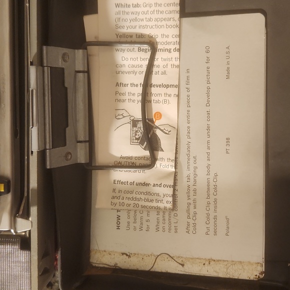 Old Kodak cameras  open and read the rest of the description for pricing.. - Picture 14 of 16